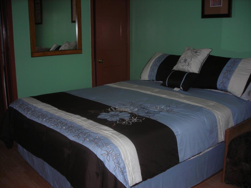 Deer Trail Motel Wisconsin Dells Cameră foto